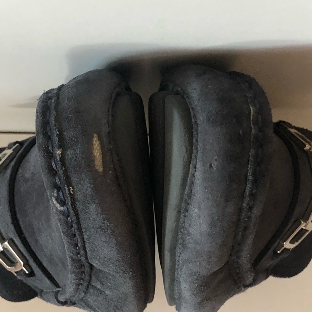 Gucci Silver and Black Loafers Slip-Ons - Picture 6 of 11